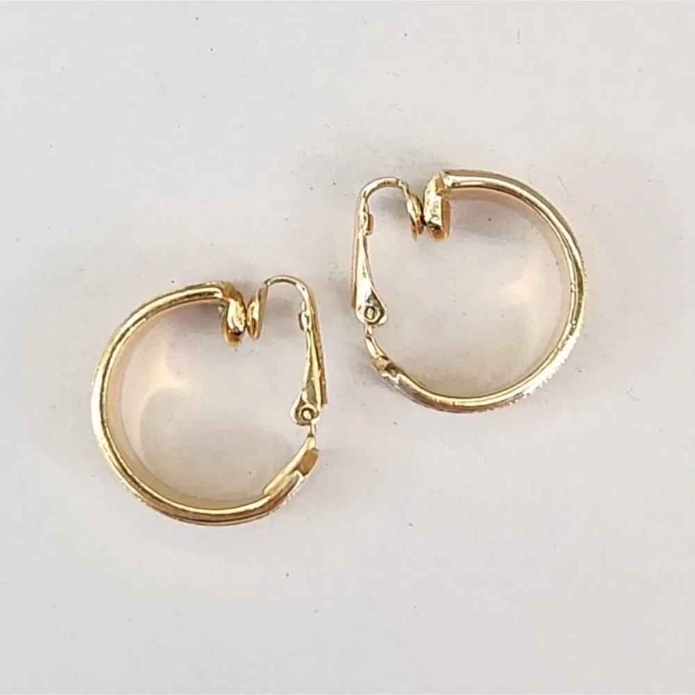 Sarah Coventry Vintage Elegant Gold Hoop Earrings Perfect Condition ClipOn Style